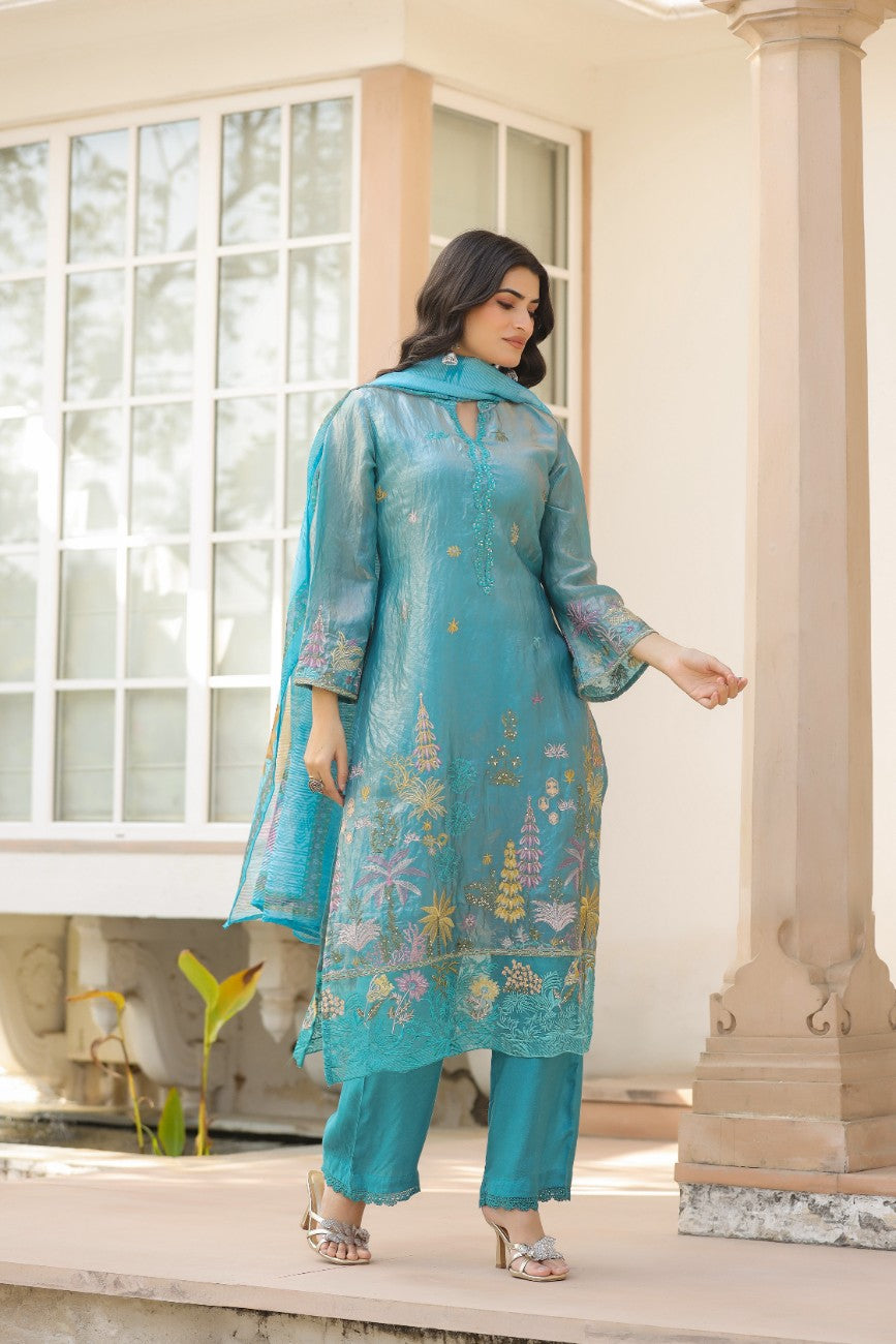 Graceful Pakistani Embroidered Kurta Set With Flared Sleeves