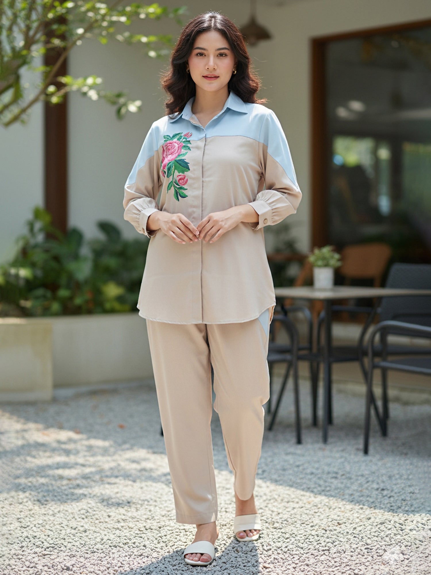 Women’s Cream Embroidered Crop Top Co-ord Set