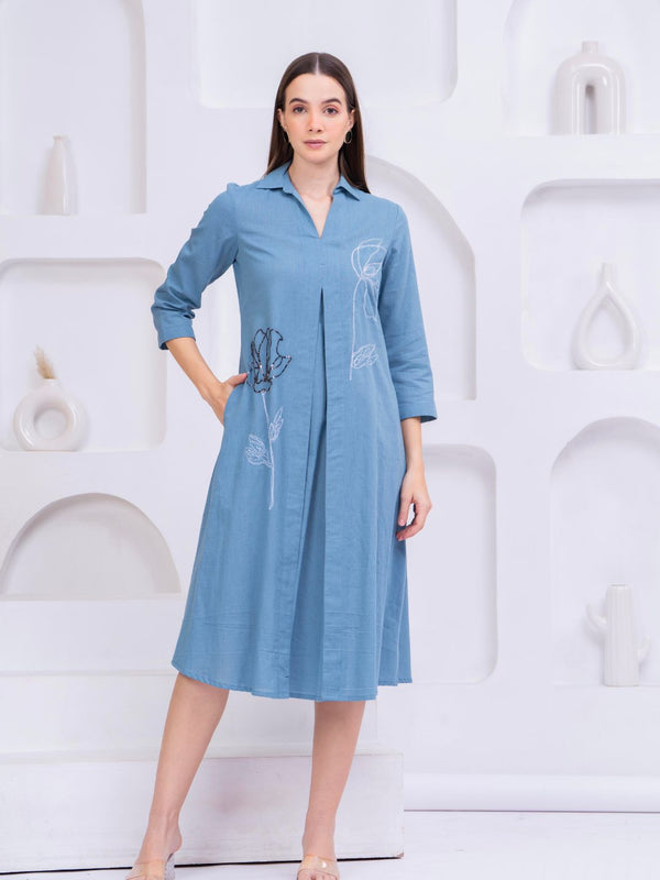 Elegant Embroidered A-Line Midi Dress with Shirt Collar & 3/4 Sleeves