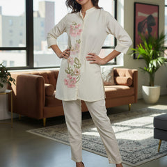 Women Cream Floral Embroidered Kurta Pant Co-Ord Set