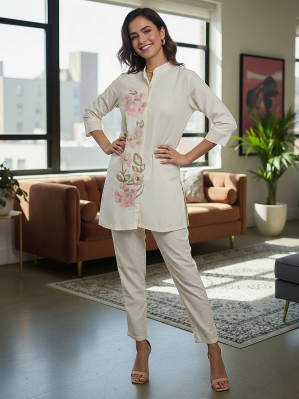 Women Cream Floral Embroidered Kurta Pant Co-Ord Set