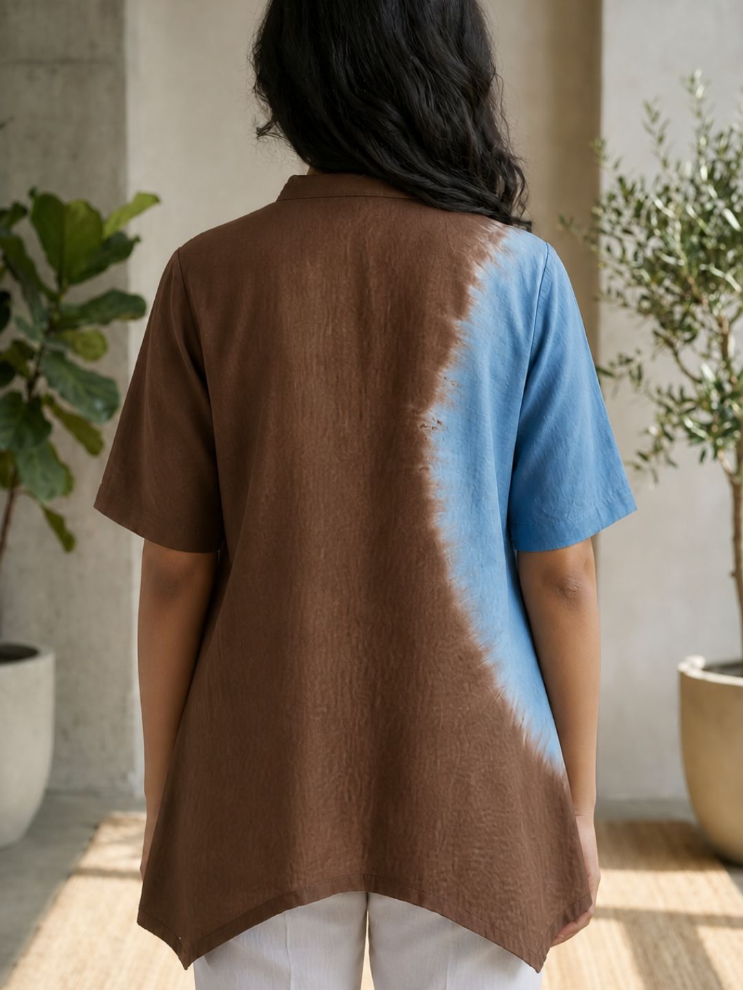 Trendy Ombre Dyed High-Low Tunic Top with Mandarin Collar & Short Sleeves