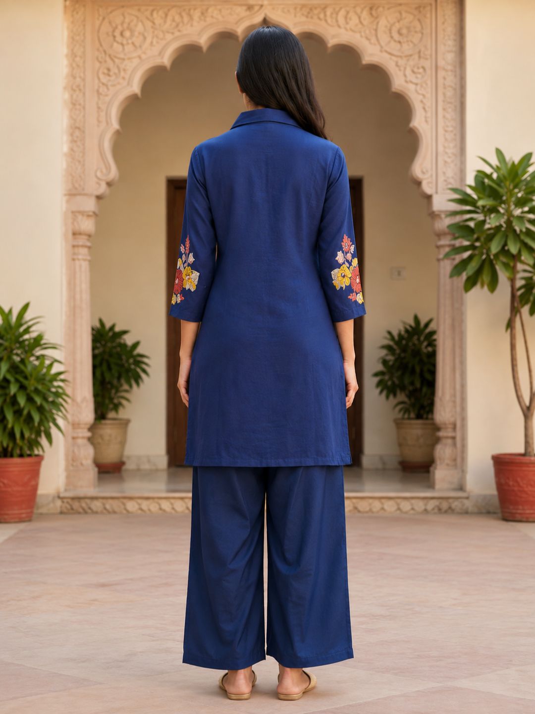 Elegant Botanical Print Ethnic Co-Ord Ensemble