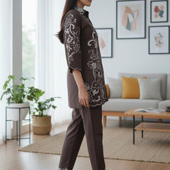 Trendy Two-Piece Brown Outfit with Contrast Embroidery