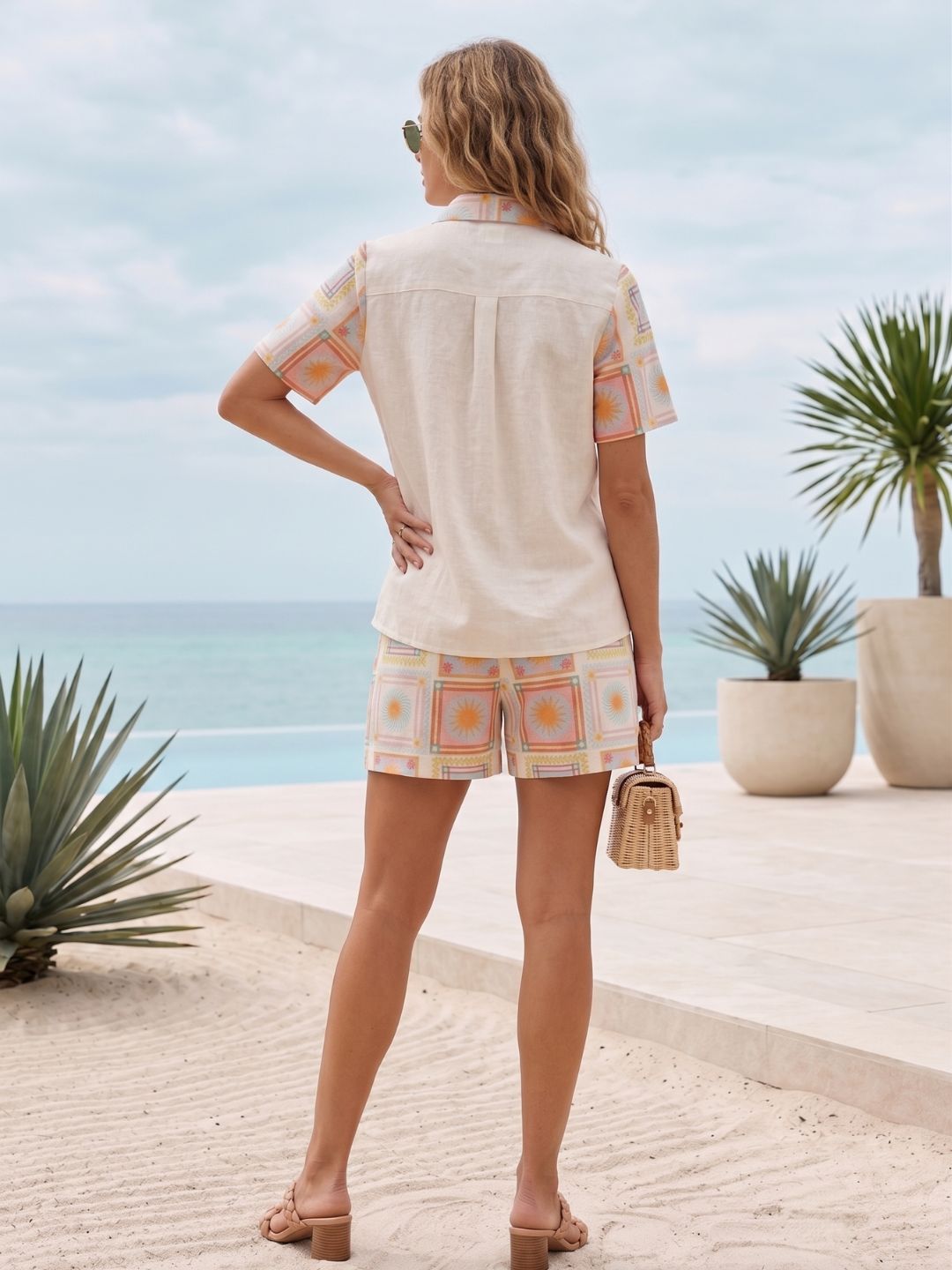 Women Geometric Printed Shirt & Shorts Co-Ord Set