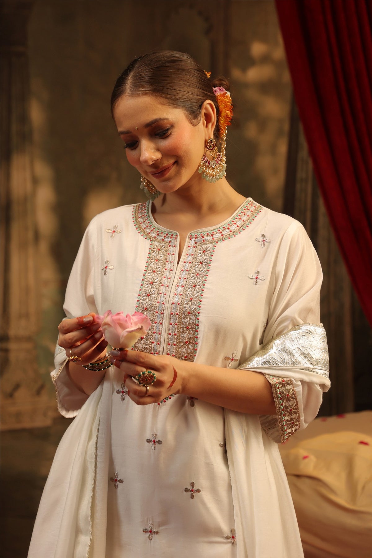 Women's Elegant Ivory Embroidered Straight Kurta Palazzo Set with Dupatta