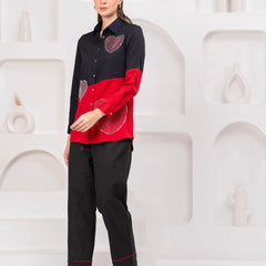 Trendy Black Red Color Block Heart Design Shirt