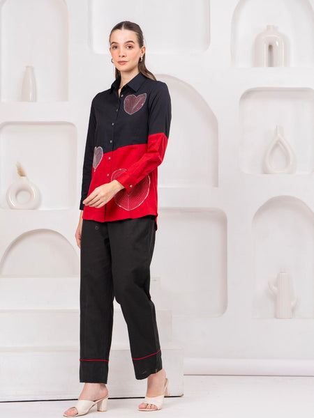Trendy Black Red Color Block Heart Design Shirt