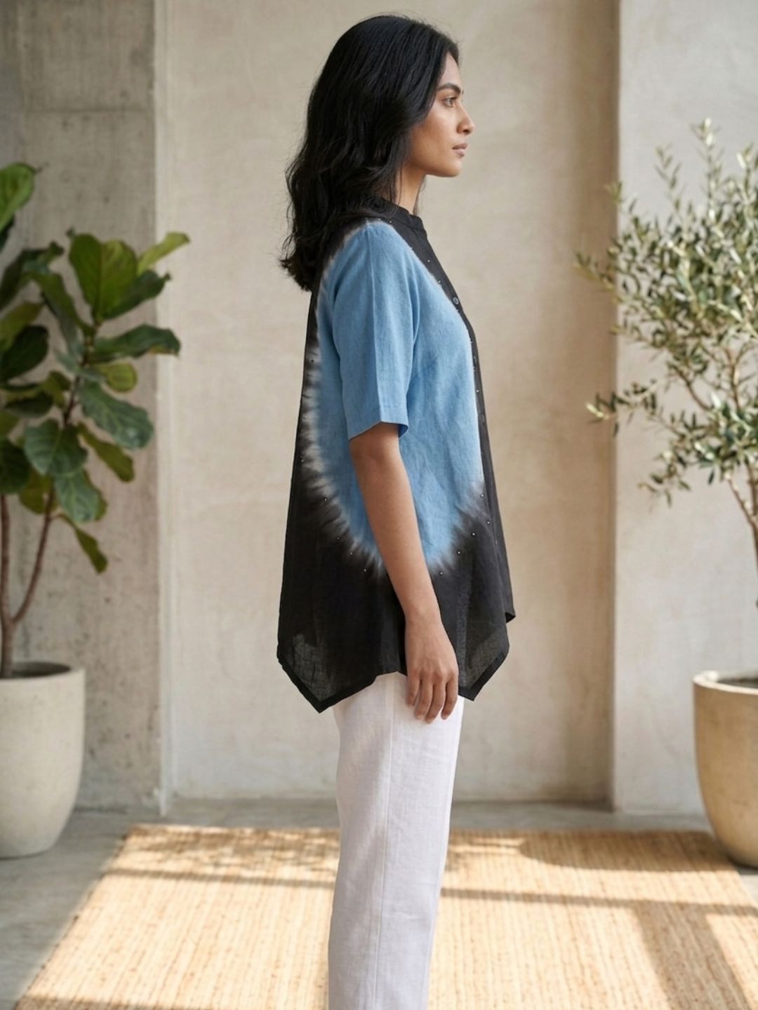Stylish Ombre Dyed High-Low Tunic Top with Mandarin Collar & Short Sleeves