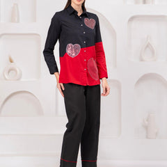 Trendy Black Red Color Block Heart Design Shirt