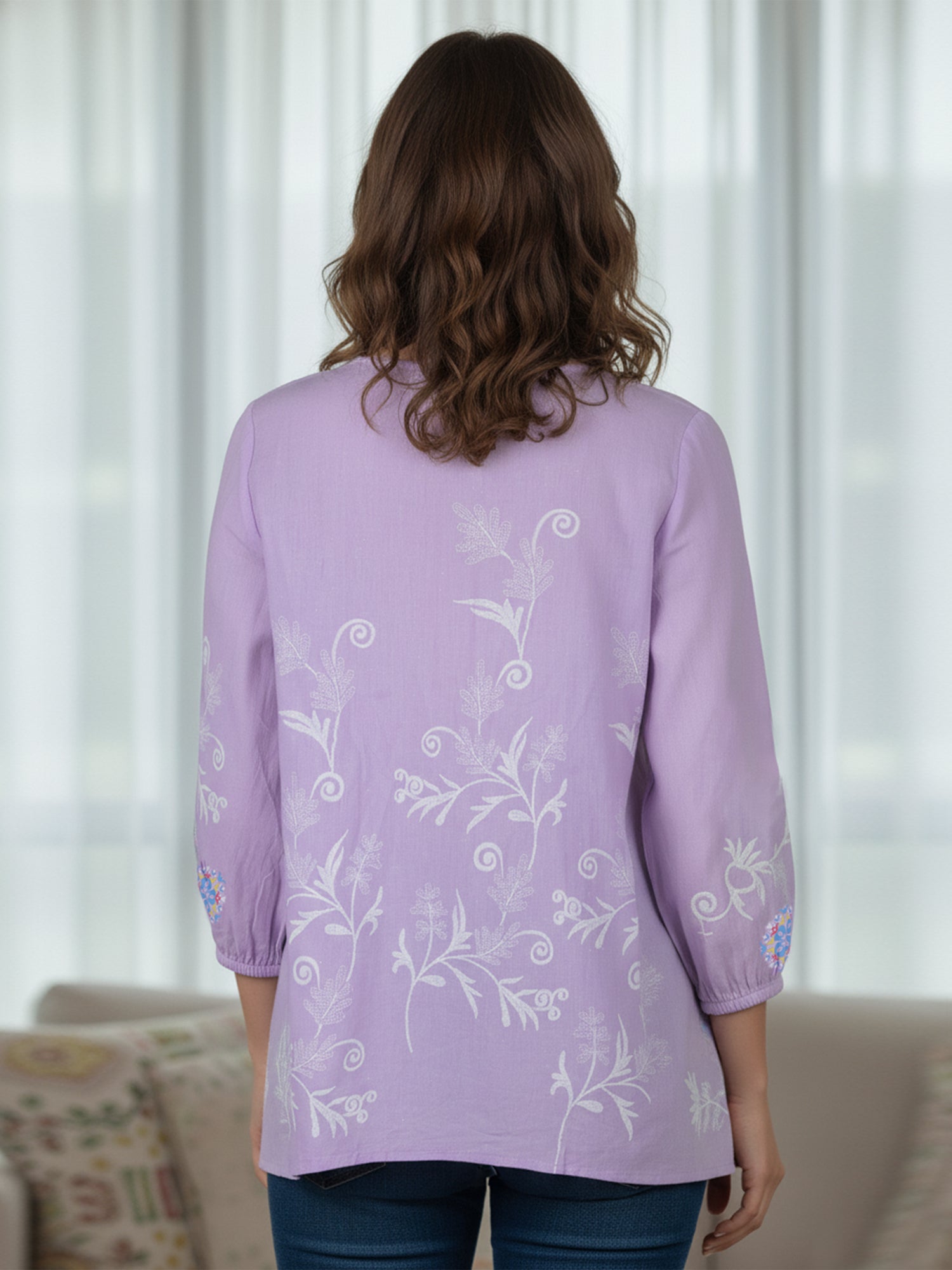 Elegant Lavender Top Featuring Delicate Multicolor Motifs