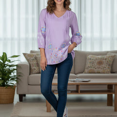 Elegant Lavender Top Featuring Delicate Multicolor Motifs