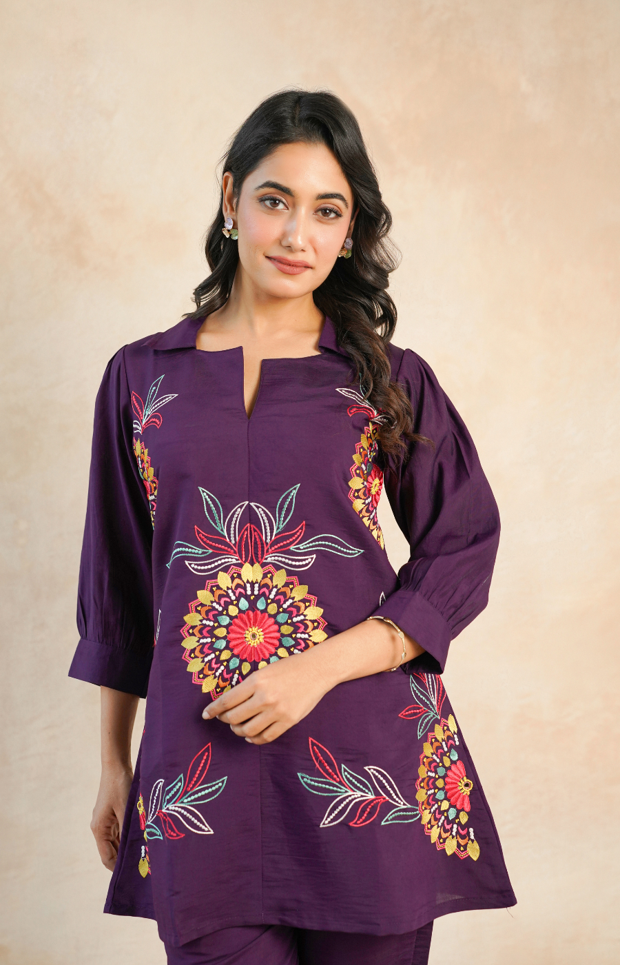Graceful Purple Floral Embroidered Kurta with Pants