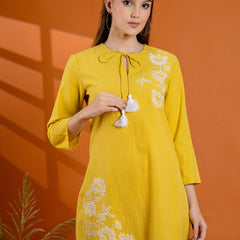 Stylish Floral Printed A-Line Midi Dress with Tassel Tie-Up Neck & 3/4 Sleeves