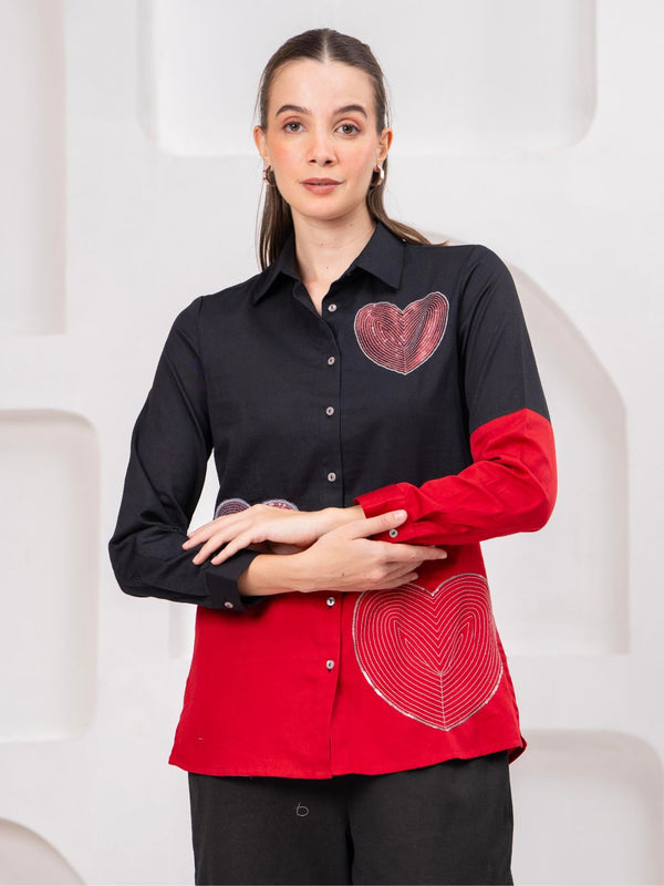 Trendy Black Red Color Block Heart Design Shirt