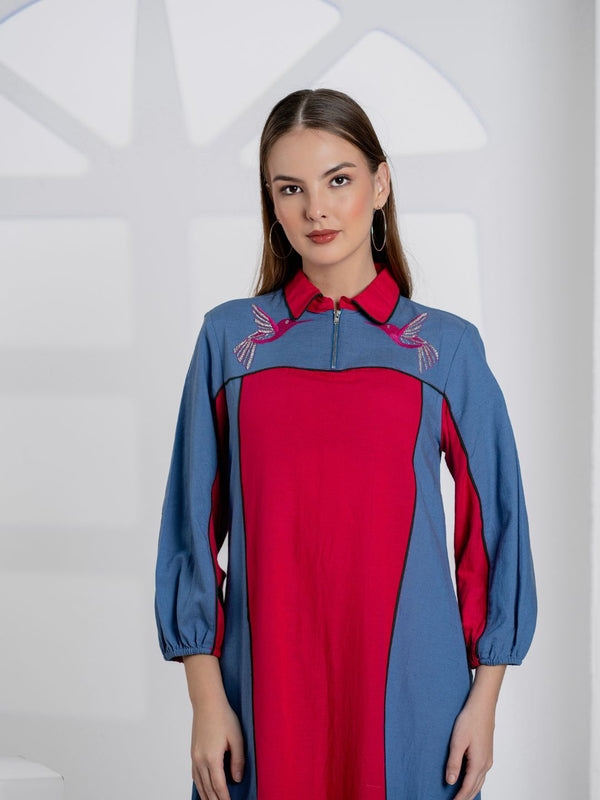 Women Color block Embroidered Midi Dress with Puff Sleeves & Zip Collar