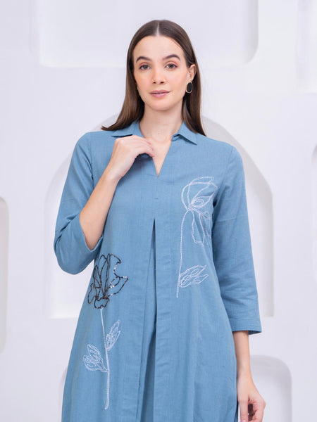 Elegant Embroidered A-Line Midi Dress with Shirt Collar & 3/4 Sleeves