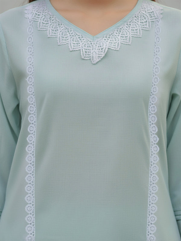 Graceful Bloom Mint Cotton Kurta and Pant Set