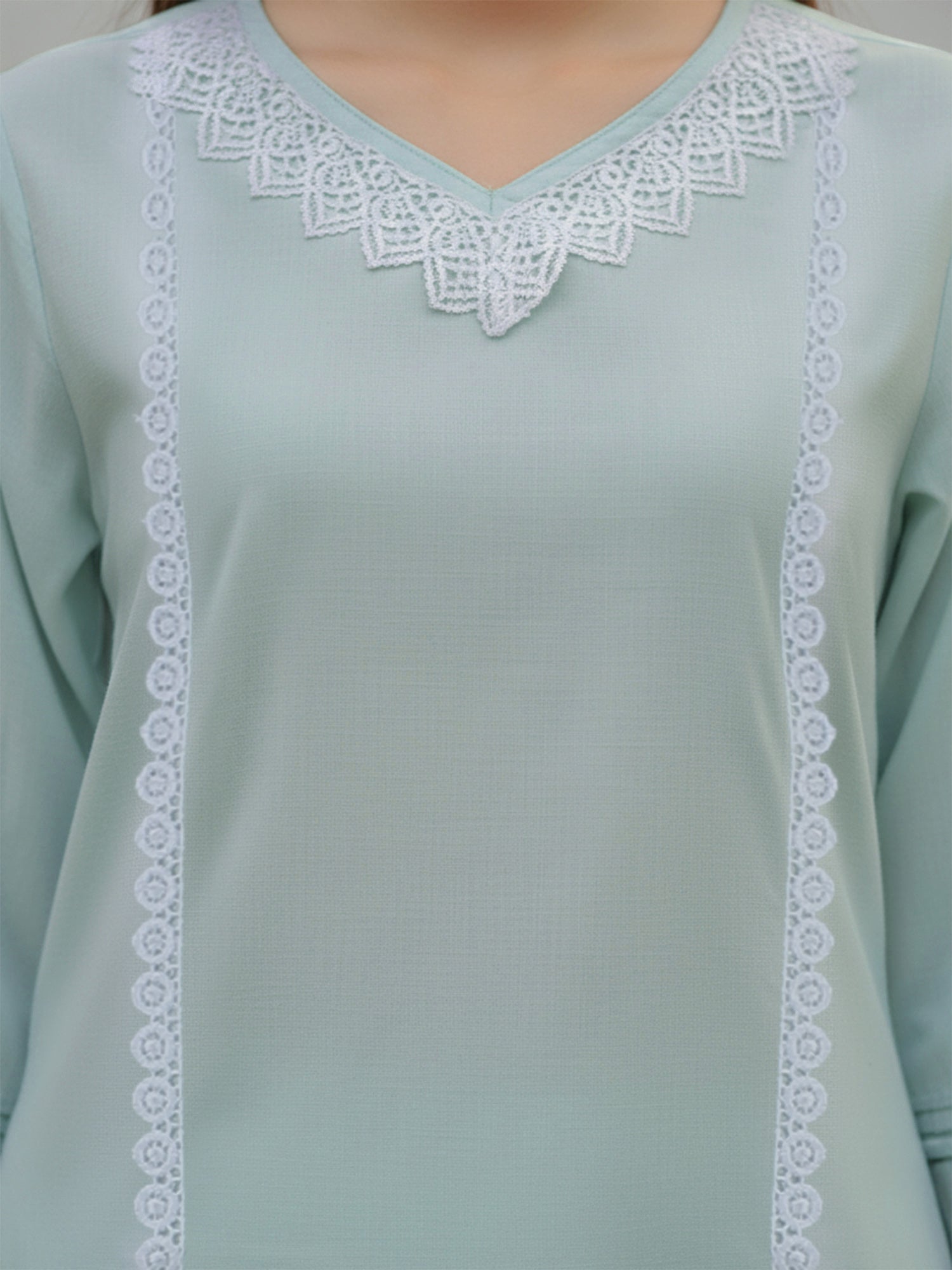 Graceful Bloom Mint Cotton Kurta and Pant Set