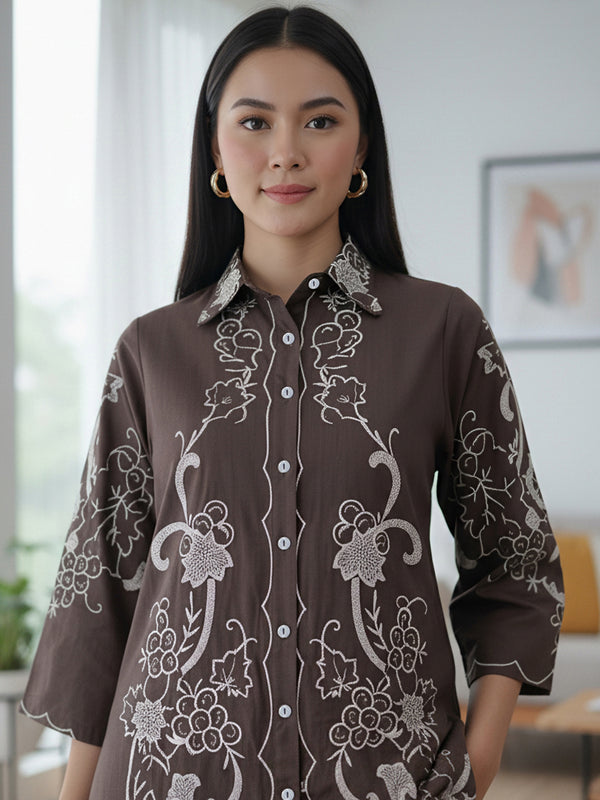 Trendy Two-Piece Brown Outfit with Contrast Embroidery