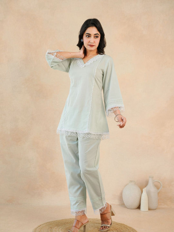 Graceful Bloom Mint Cotton Kurta and Pant Set