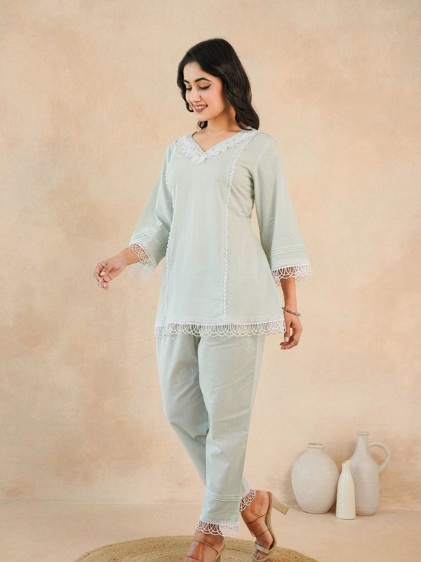Graceful Bloom Mint Cotton Kurta and Pant Set