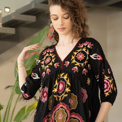 Chic Black Embroidered Cotton Midi Dress with V-Neck & Elbow Sleeves