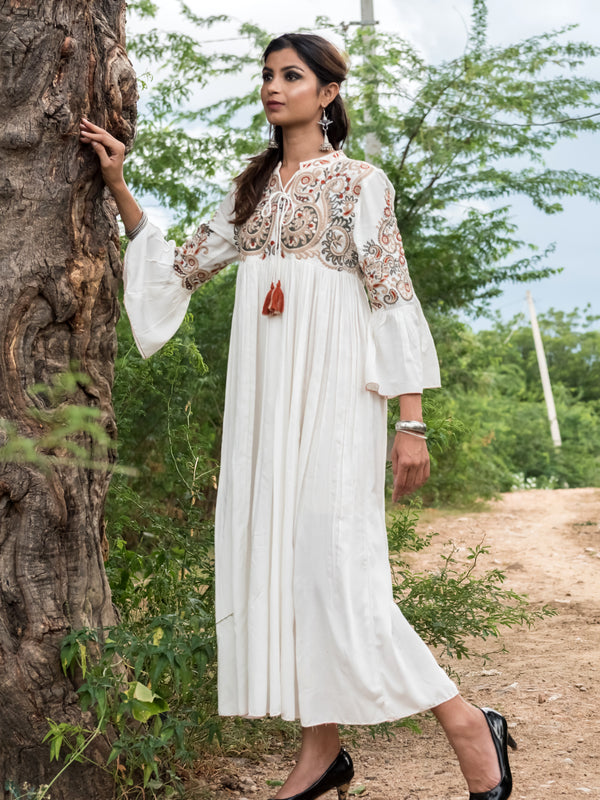 Cotton White Embroidered Maxi Dress | Designer Dresses | Zolo ZoloLabel Cotton White Embroidered Maxi Dress | Designer Dresses | Zolo ZoloLabel