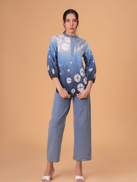 Elegant Blue Cotton Embroidered Top