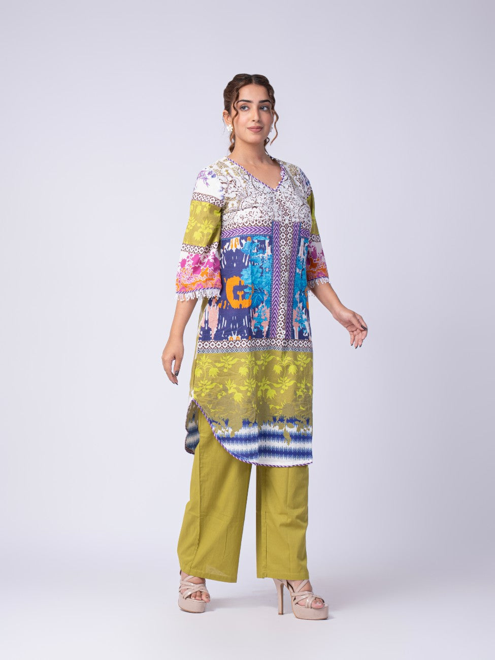 Multicolour Printed Kurta & Olive Green Pant Co-ord Set