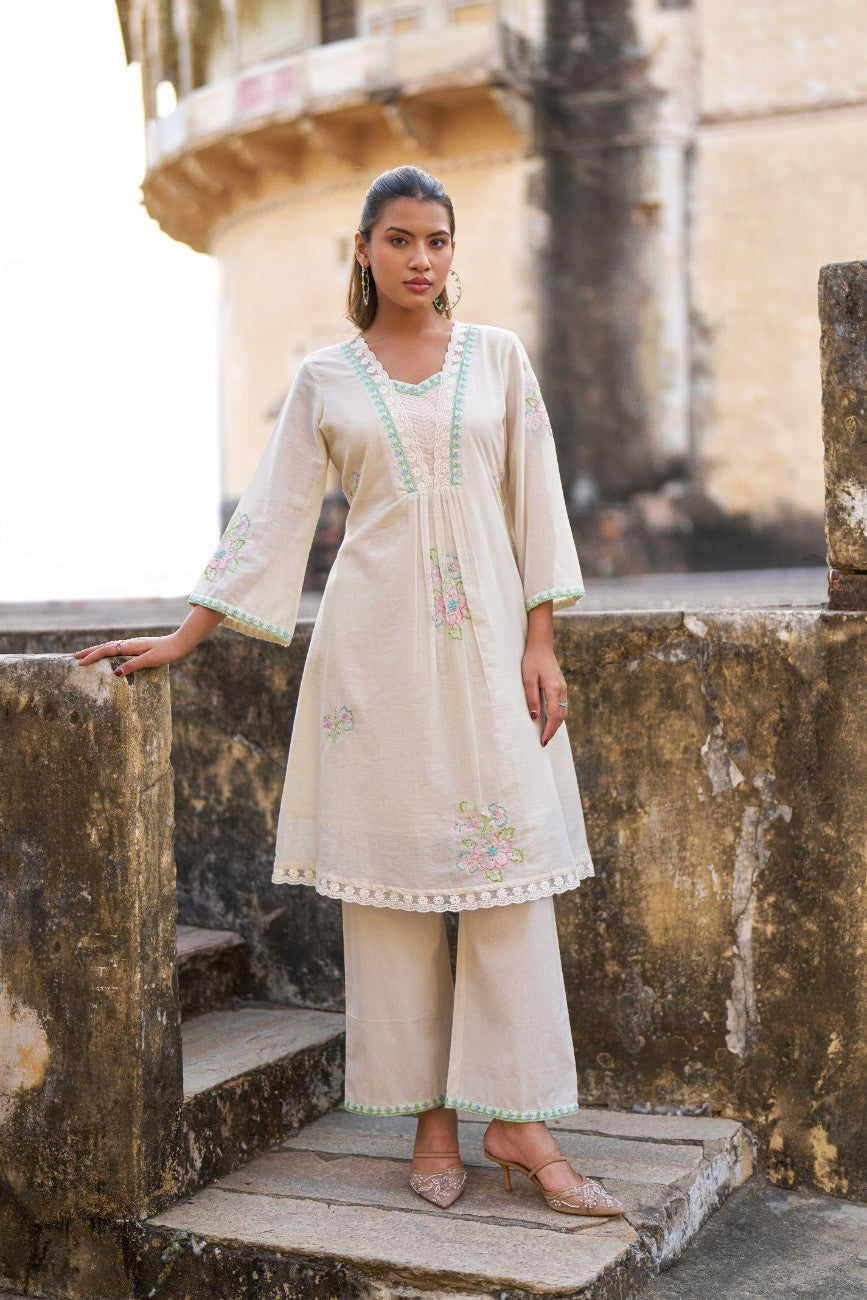 Graceful Cream Handcrafted Floral Embroidery Luxury Kurta Set
