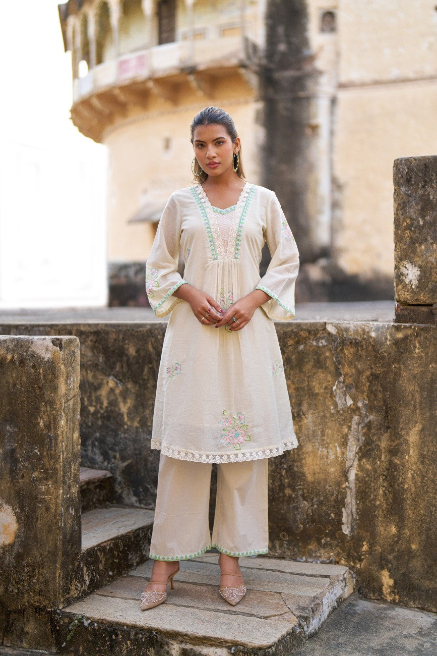 Graceful Cream Handcrafted Floral Embroidery Luxury Kurta Set