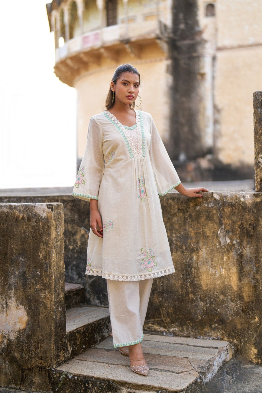 Graceful Cream Handcrafted Floral Embroidery Luxury Kurta Set
