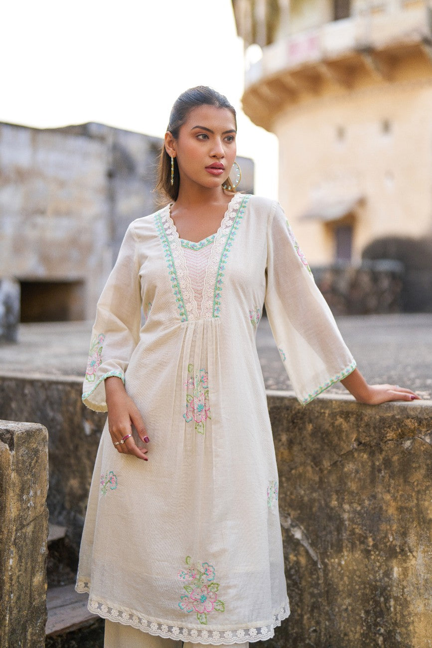Graceful Cream Handcrafted Floral Embroidery Luxury Kurta Set