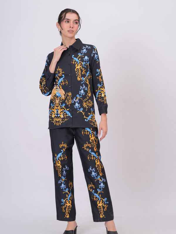 Classic Black Statement Wear With Ornate Pattern Work