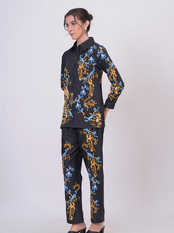 Classic Black Statement Wear With Ornate Pattern Work