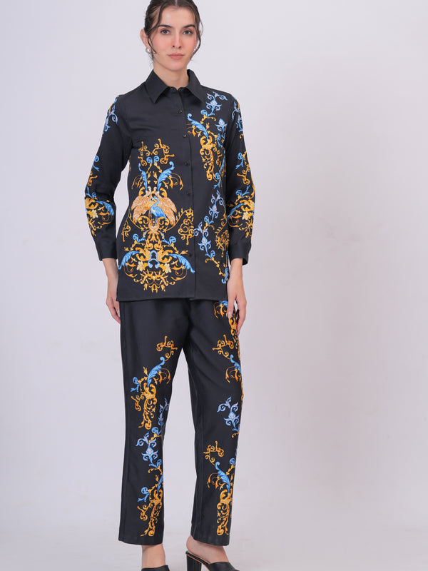 Classic Black Statement Wear With Ornate Pattern Work