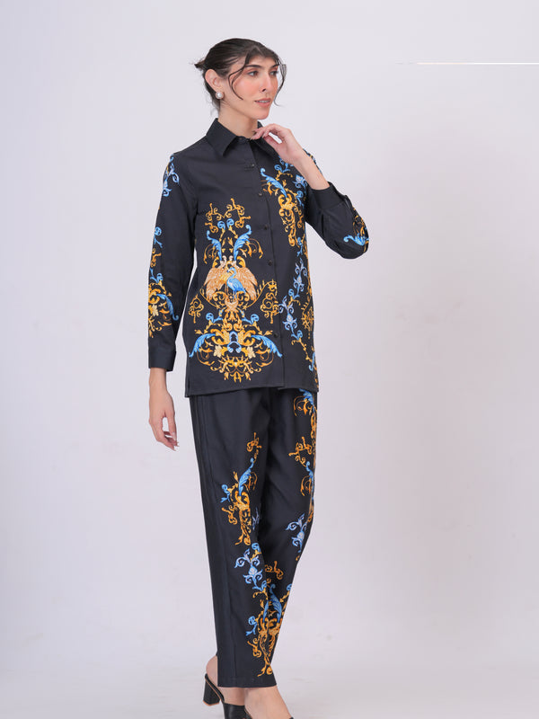 Classic Black Statement Wear With Ornate Pattern Work