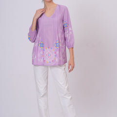 Elegant Lavender Top Featuring Delicate Multicolor Motifs