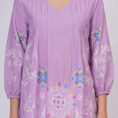 Elegant Lavender Top Featuring Delicate Multicolor Motifs