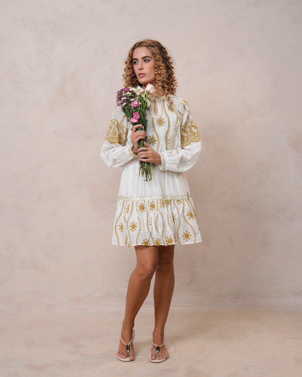 Women’s Off White Cotton Embroidered Midi Dress