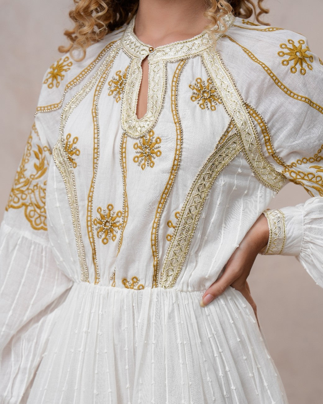 Women’s Off White Cotton Embroidered Midi Dress