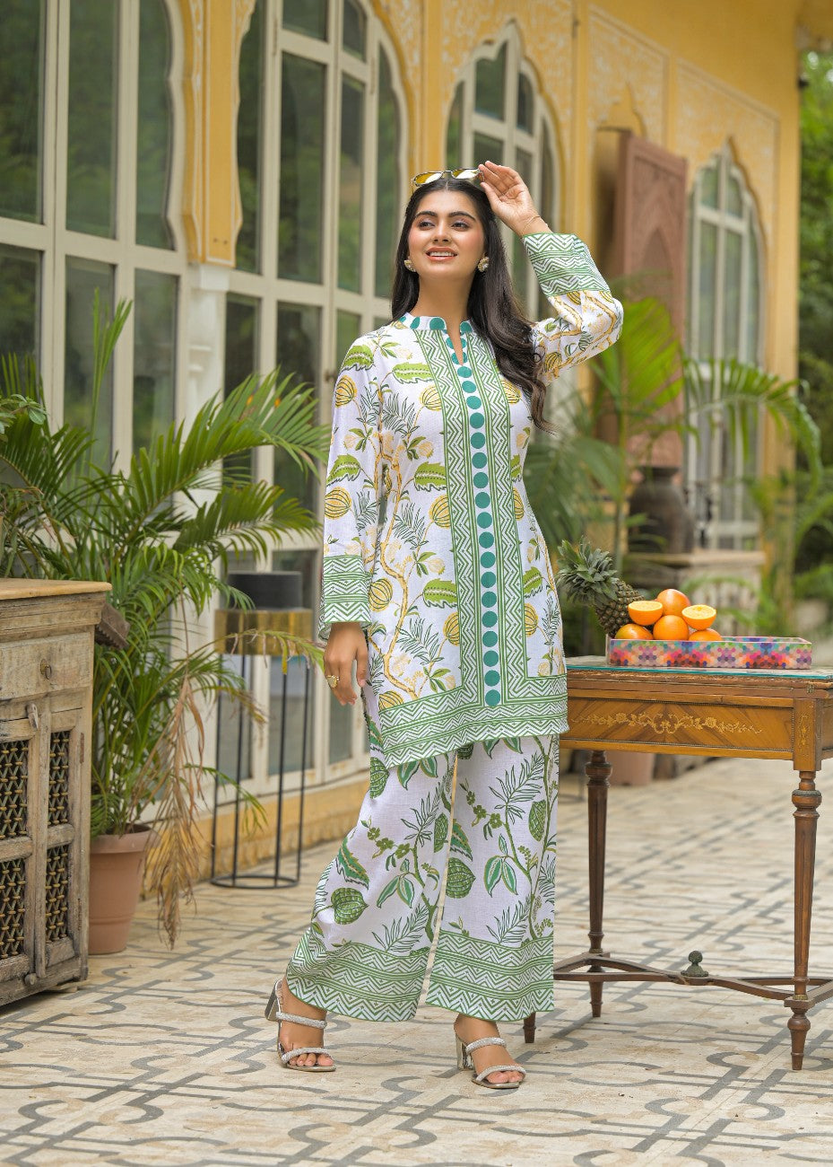 Women White & Green Floral Printed Co-Ord Set