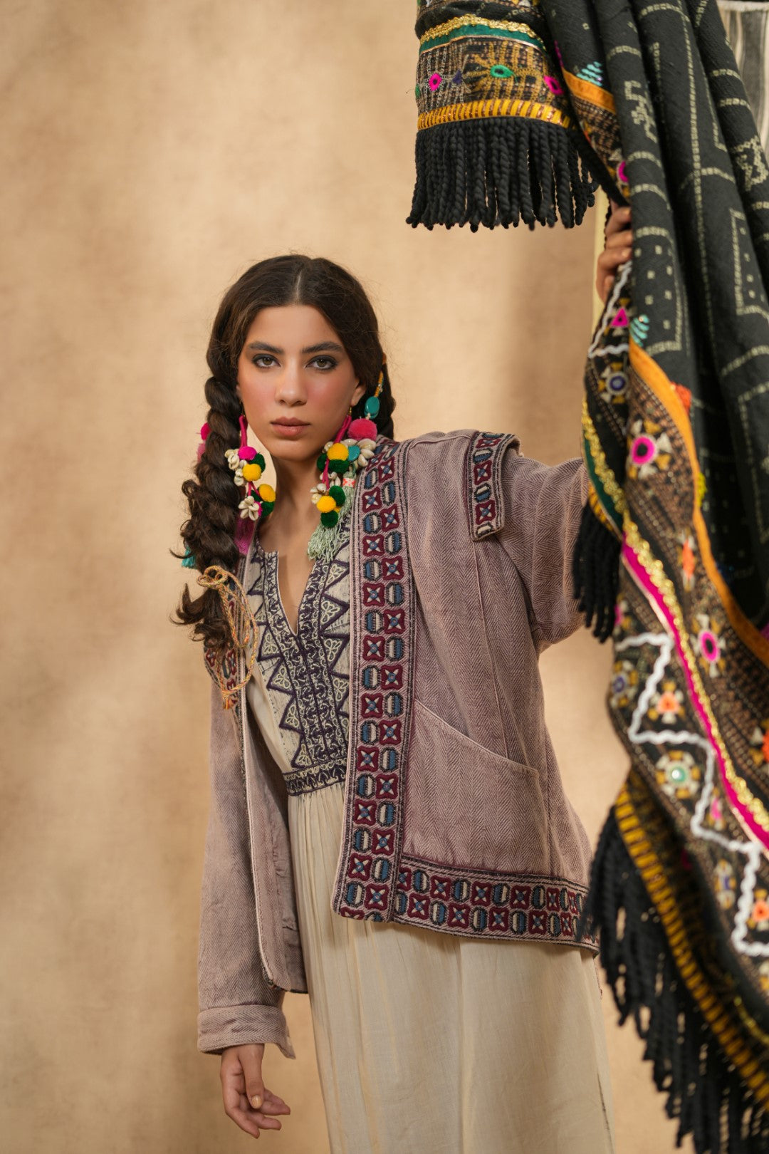 Vintage Mauve Geometric Embroidered Wrap Jacket