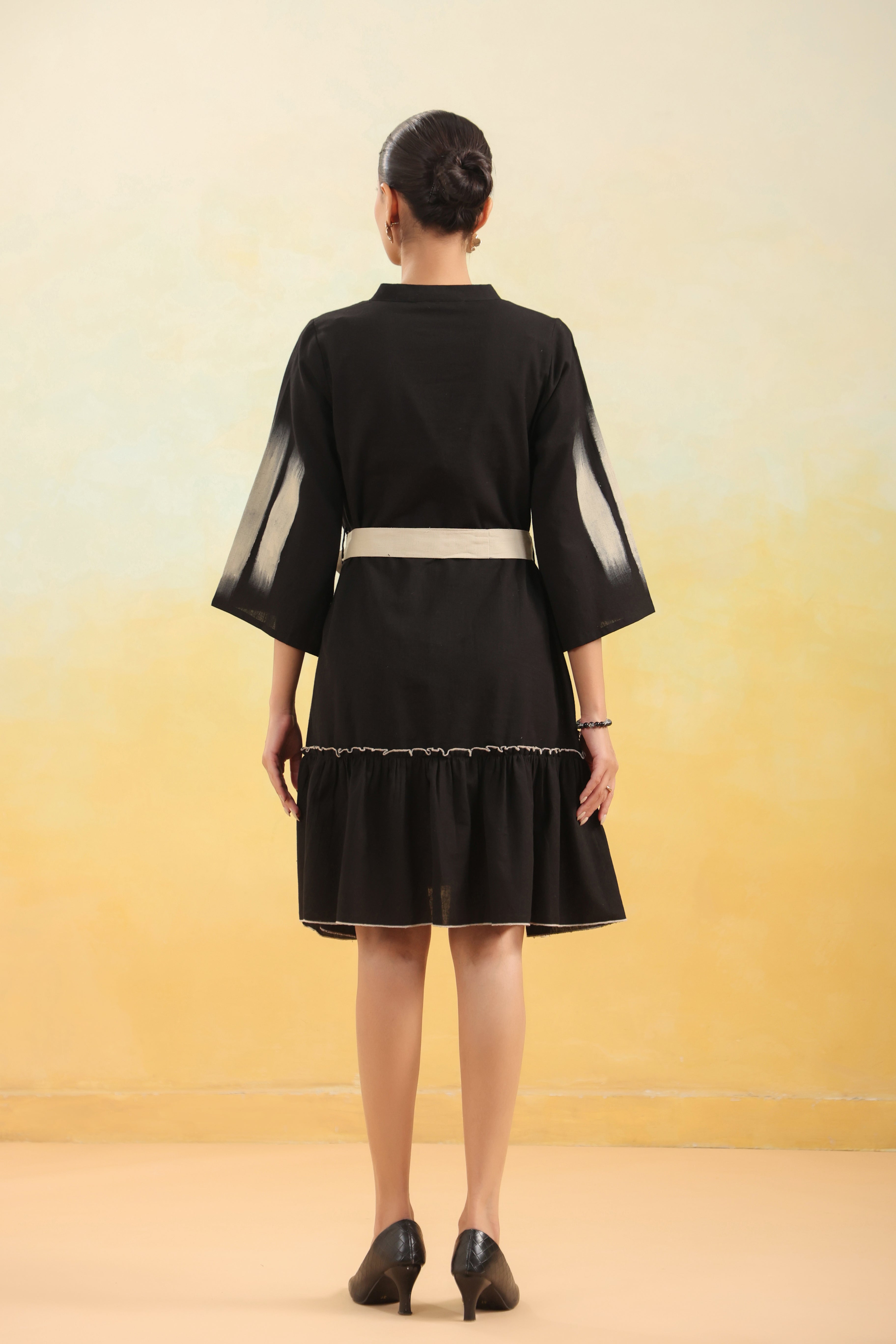 Women Black Abstract Printed Flared Shirt Dress with Waist Belt