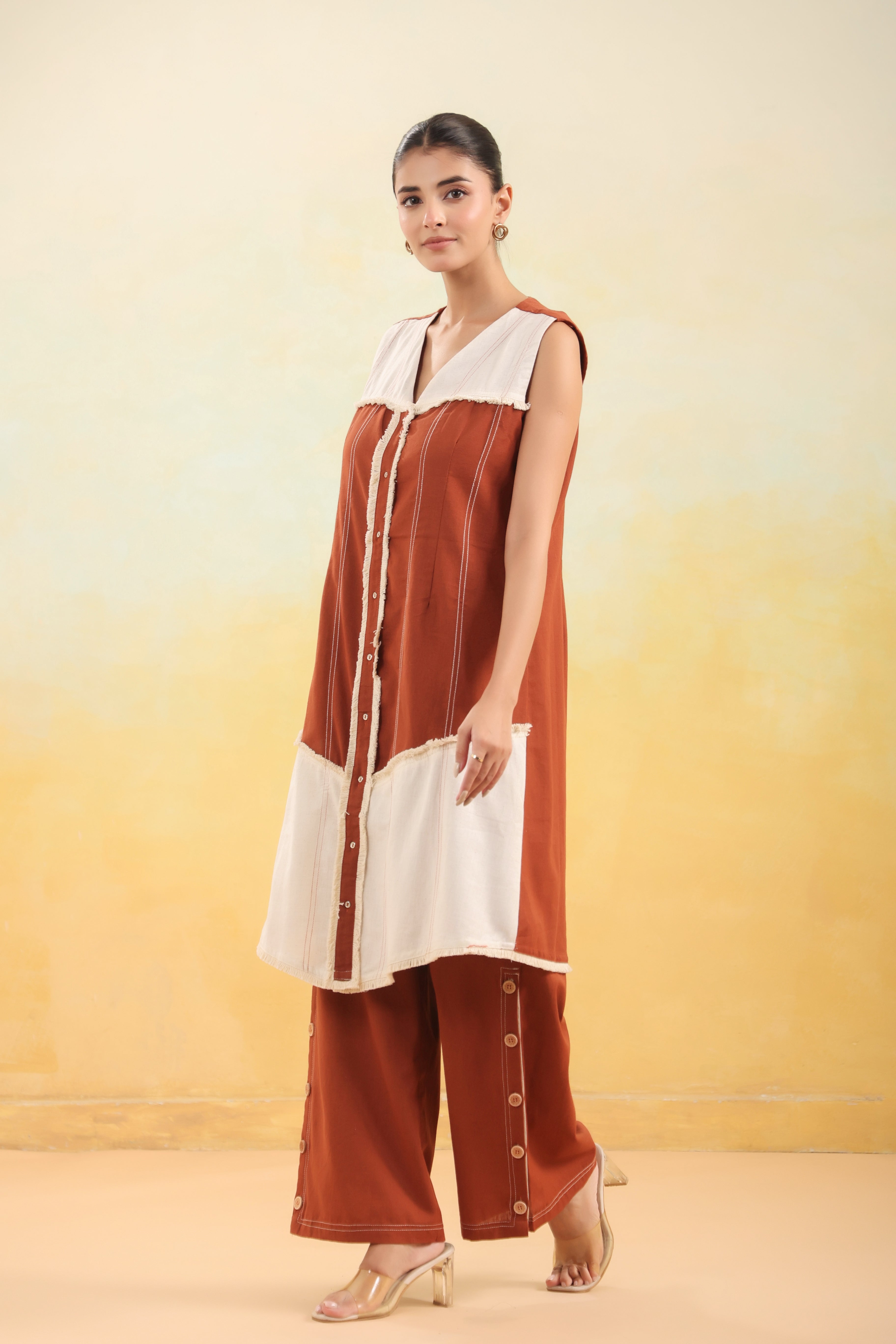 Women Rust Brown & White Colorblock Sleeveless Co-ord Set