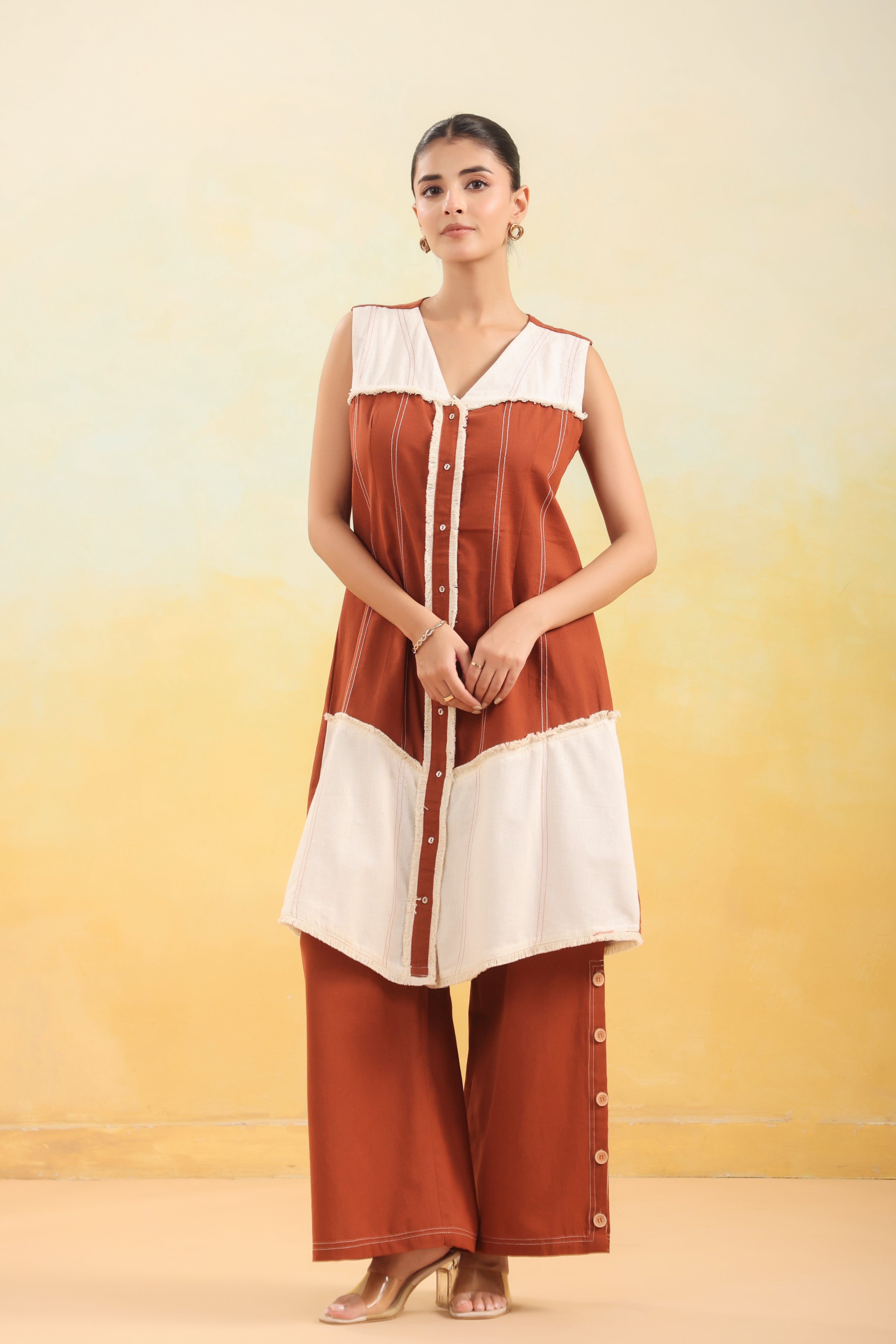 Women Rust Brown & White Colorblock Sleeveless Co-ord Set