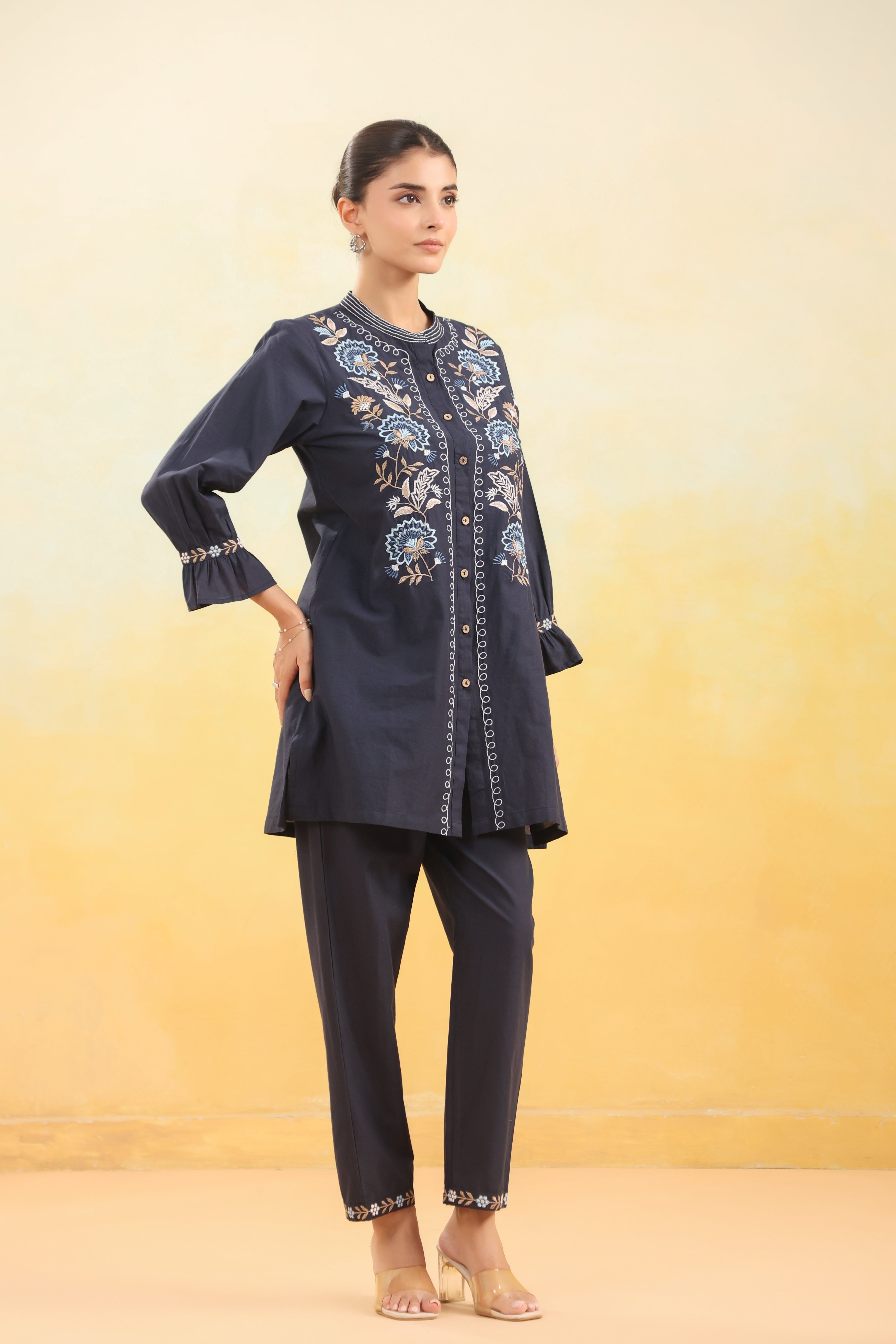 Women Navy Blue Floral Embroidered Straight Kurta Co-ord Set