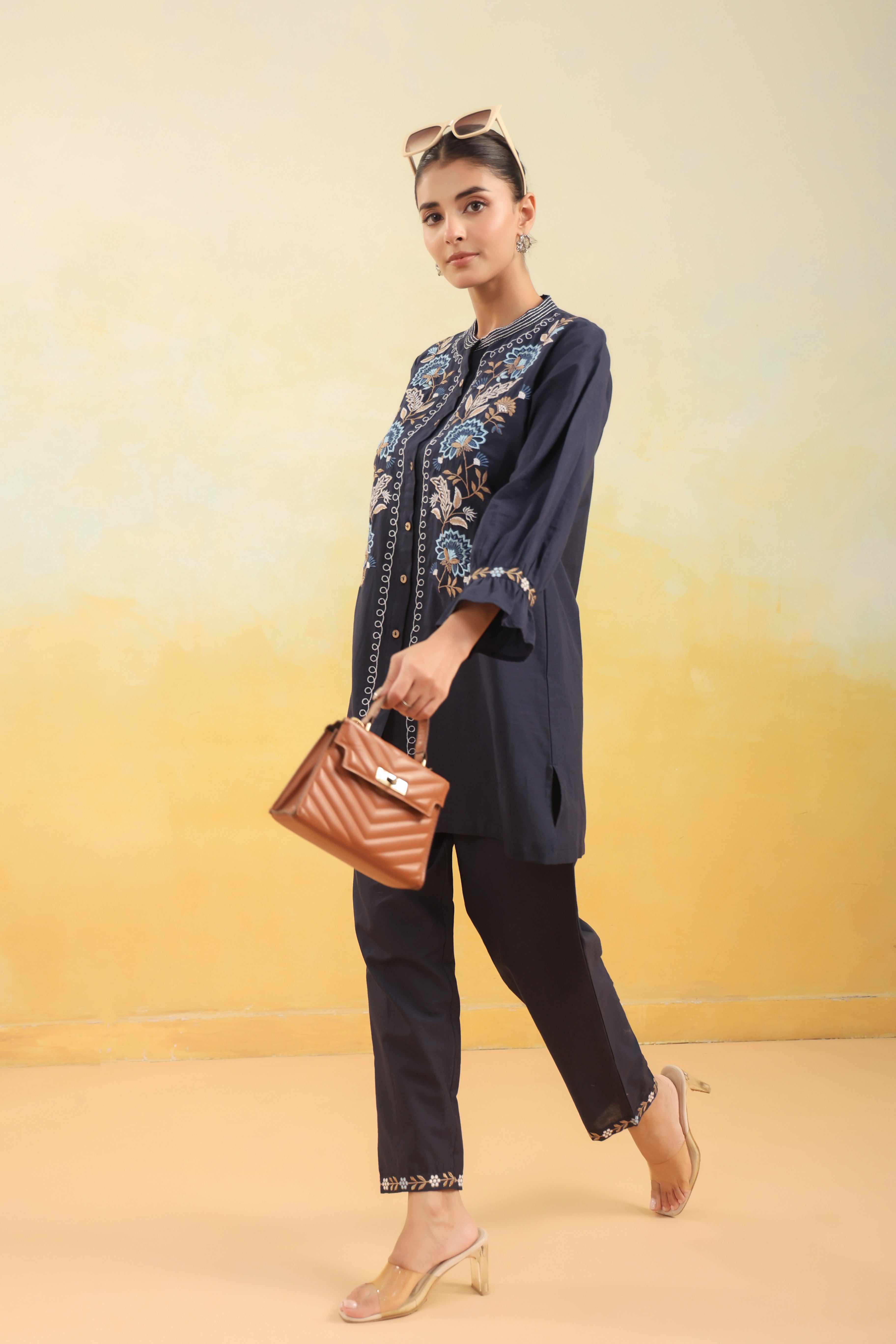 Women Navy Blue Floral Embroidered Straight Kurta Co-ord Set